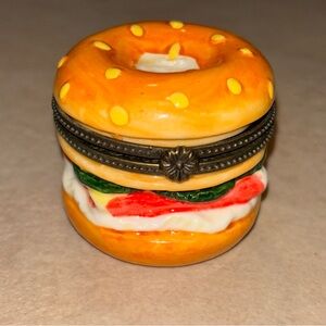 Novelty Bagel Sandwich Lox Cream Cheese Hinged Trinket Box collectors